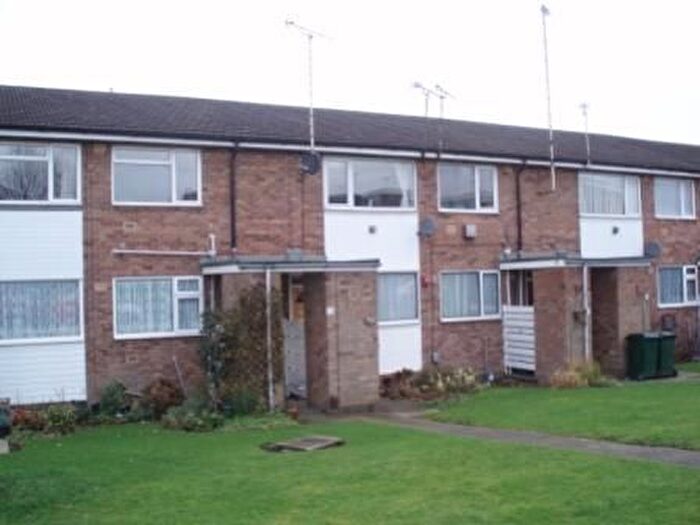 2 Bedroom Flat To Rent In Crowmere Road, Walsgrave, Coventry, CV2