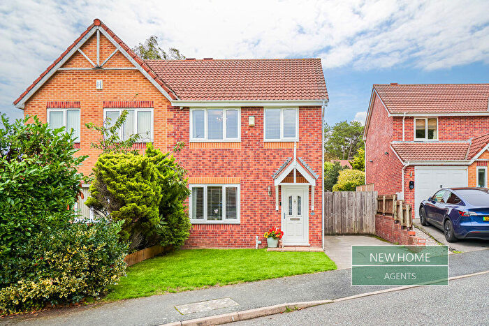 3 Bedroom Semi-Detached House For Sale In Broadheath Avenue, Prenton, CH43