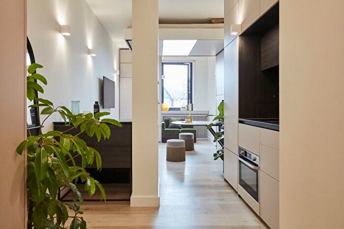 Studio To Rent In Lowlands Road, Harrow, Middlesex, HA1