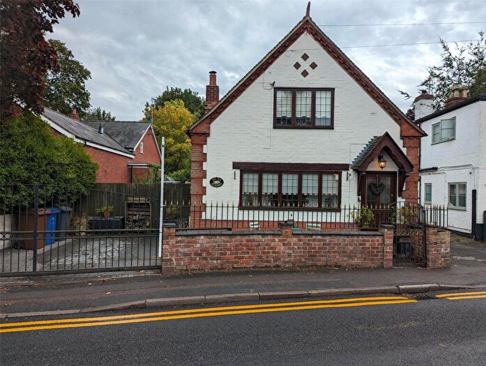 2 Bedroom Detached House For Sale In Station Road, Rolleston-on-Dove, Burton-on-Trent, Staffordshire, DE13