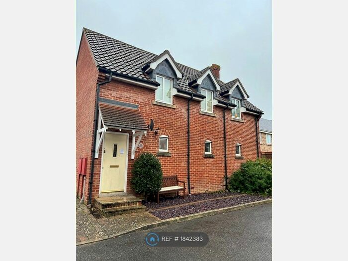 1 Bedroom Flat To Rent In Willow Way, Bury St. Edmunds, IP33