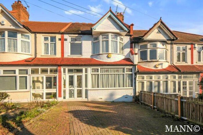 3 Bedroom Semi-Detached House To Rent In Cranston Road, London, SE23