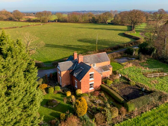 4 Bedroom Detached House For Sale In Kenwick Park, Ellesmere SY12