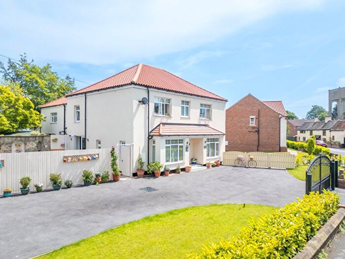 4 Bedroom Semi-Detached House For Sale In Main Street, Riccall, York, YO19