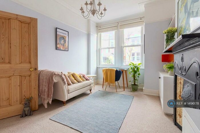 1 Bedroom Maisonette To Rent In Radford Road, London, SE13