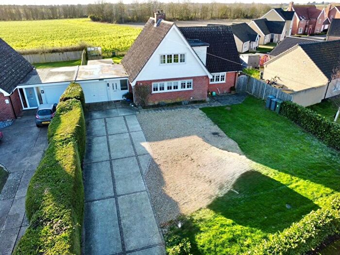 4 Bedroom Detached House For Sale In Saxtead Road, Framlingham, IP13