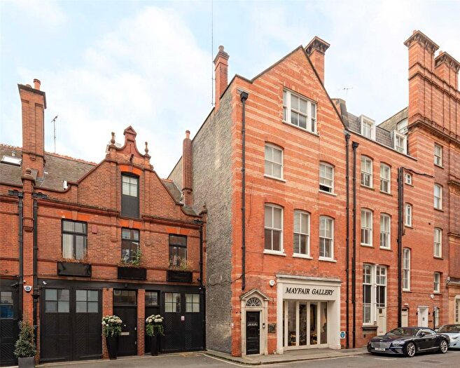 2 Bedroom Flat To Rent In South Audley Street, Mayfair, W1K