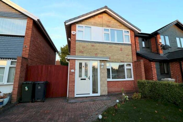 3 Bedroom Detached House To Rent In Rannoch Close, Great Sutton, Ellesmere Port, CH66