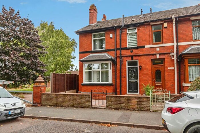 3 Bedroom Semi Detached House For Sale In Slater Street, Wednesbury, WS10