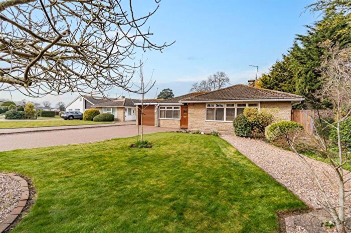 3 Bedroom Detached Bungalow For Sale In Shepherds Walk, Chestfield, Whitstable, CT5