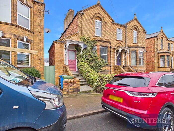 4 Bedroom Semi Detached House For Sale In St. Johns Avenue, Scarborough, YO12