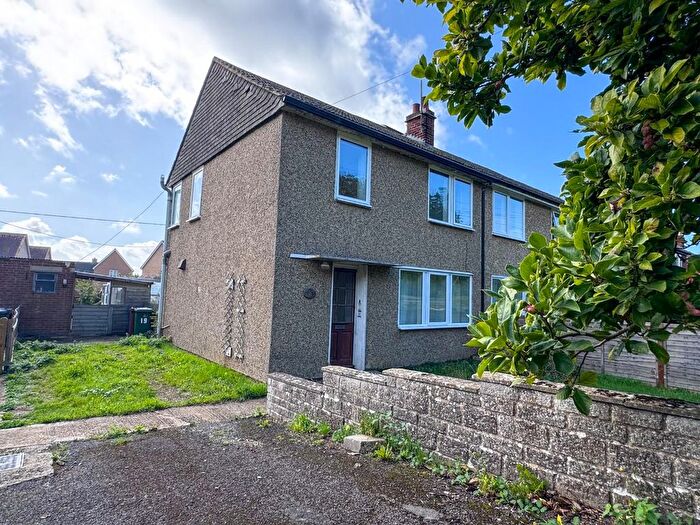 3 Bedroom Property For Sale In The Green, Chesterton, Bicester, OX26