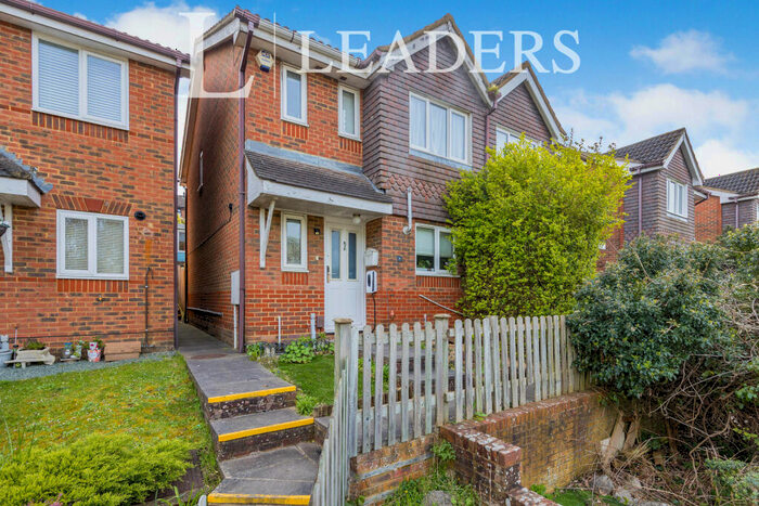 3 Bedroom Semi-Detached House To Rent In Burpham Village, Guildford, GU4