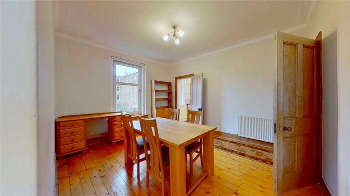 2 Bedroom Flat To Rent In Western Gardens, Edinburgh, EH12