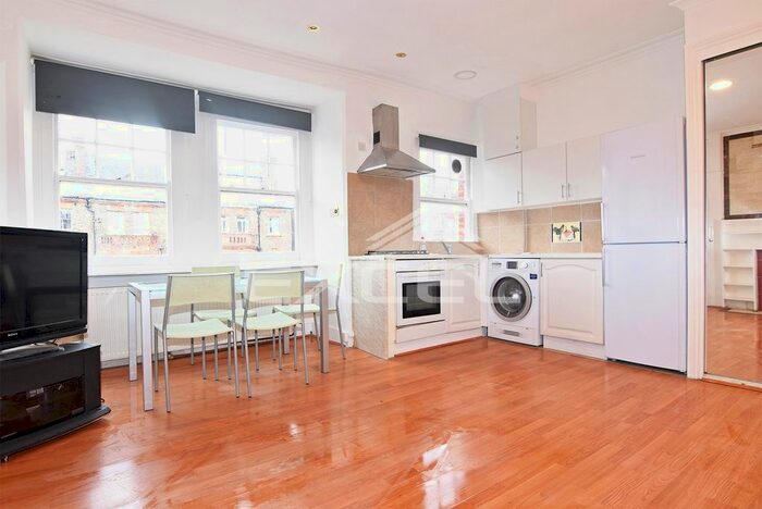 1 Bedroom Flat To Rent In Goldhurst Terrace, South Hampstead, London, NW6