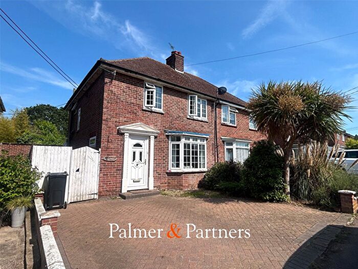 3 Bedroom Semi Detached House For Sale In Clacton Road, Weeley, Clacton-On-Sea, Essex, CO16