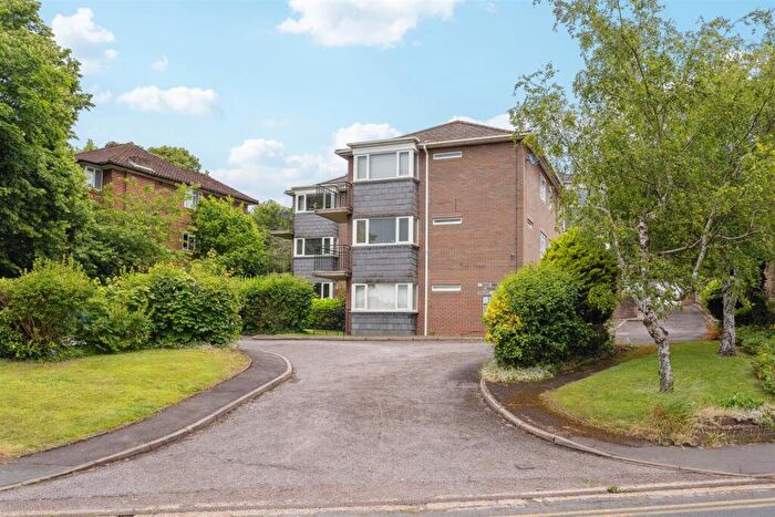 2 Bedroom Apartment To Rent In Donnybrook House, By High Wycombe Train Station, HP13