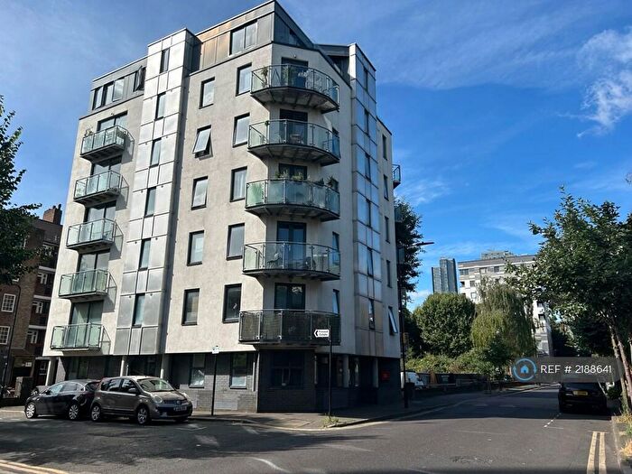 3 Bedroom Penthouse To Rent In Murray Grove, London, N1