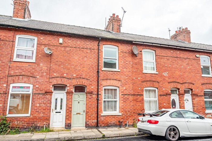 2 Bedroom Terraced House For Sale In Rose Street, York, YO31