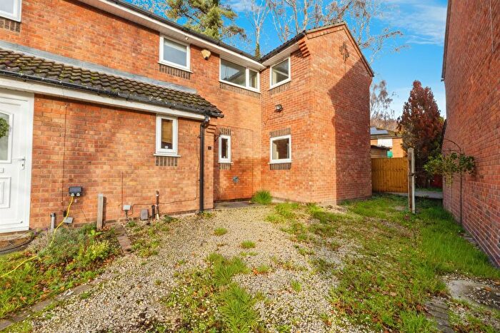 4 Bedroom Semi-Detached House For Sale In Cottesmore Road, Lincoln, LN6