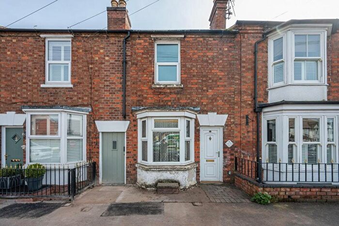 2 Bedroom Terraced House For Sale In Evesham Road, Stratford-Upon-Avon, Warwickshire, CV37