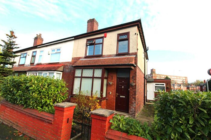 3 Bedroom End Of Terrace House To Rent In Hulton Lane, Bolton, BL3