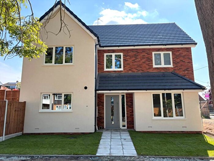 4 Bedroom Detached House For Sale In Down Hall Road, Rayleigh, Essex, SS6