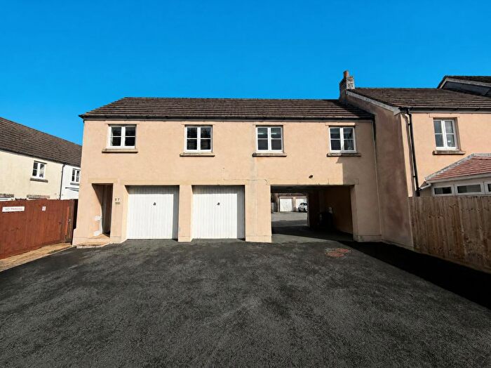 2 Bedroom Semi-Detached House For Sale In Weeks Rise, Camelford, PL32