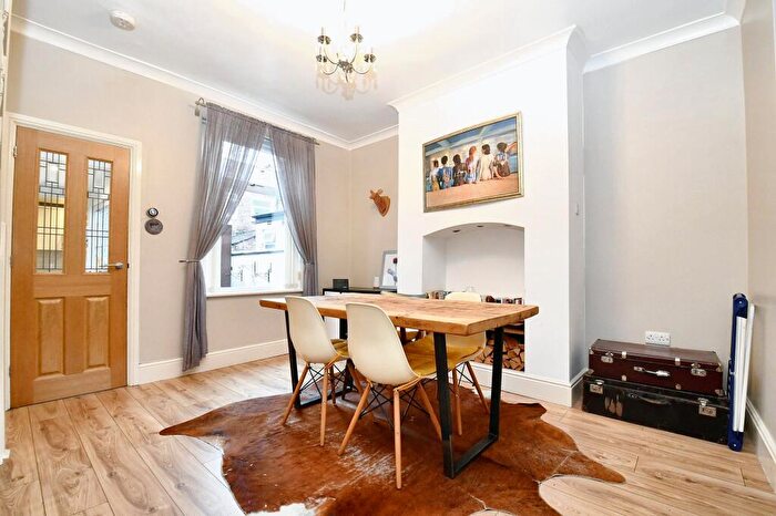 2 Bedroom Terraced House For Sale In Deyne Street, Salford, M6