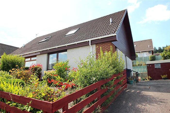 3 Bedroom Semi-Detached House For Sale In Scorguie Drive, Inverness, IV3