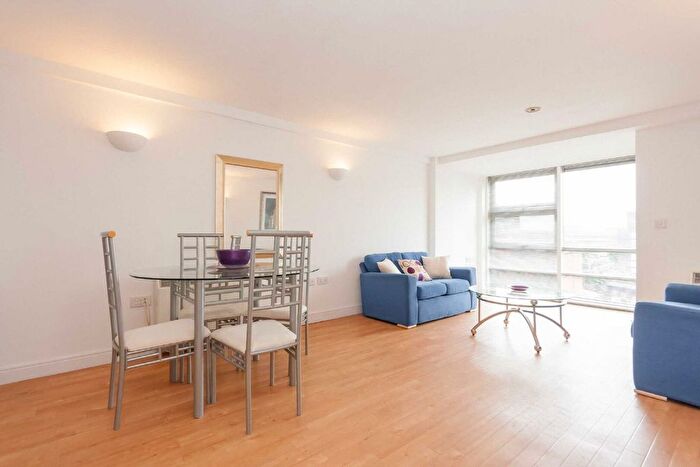 2 Bedroom Flat To Rent In , Whitworth Street West, Manchester, M1