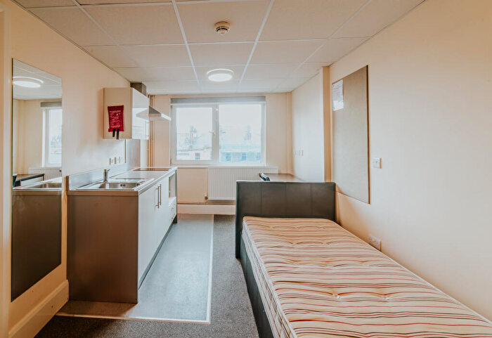 1 Bedroom Apartment To Rent In Room, Kp House, NG1