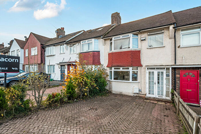 3 Bedroom Terraced House For Sale In Bramdean Crescent, London, SE12