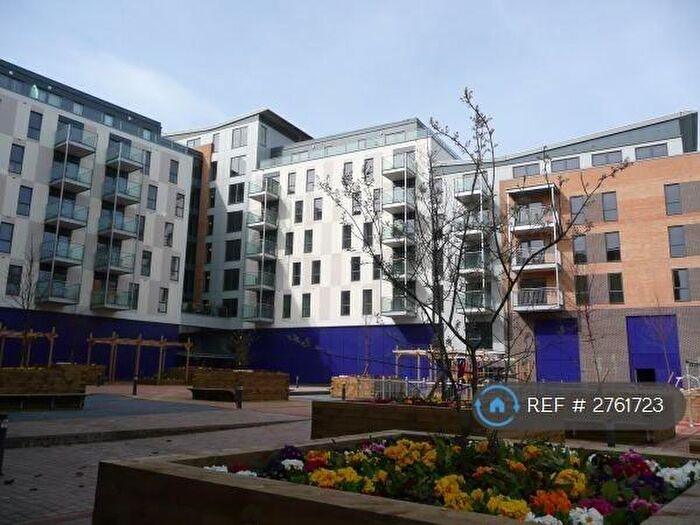 2 Bedroom Flat To Rent In Turner Street, London, E16