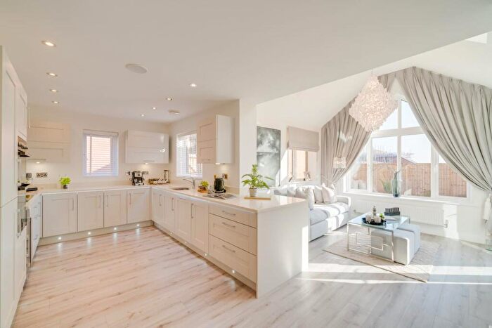 5 Bedroom Detached House For Sale In London Road, Retford, DN22