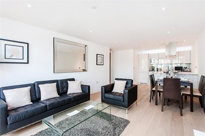 3 Bedroom Apartment To Rent In Commercial Street London, E1