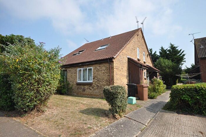1 Bedroom Cluster House To Rent In Beardsley Drive, Chelmsford, Essex, CM1