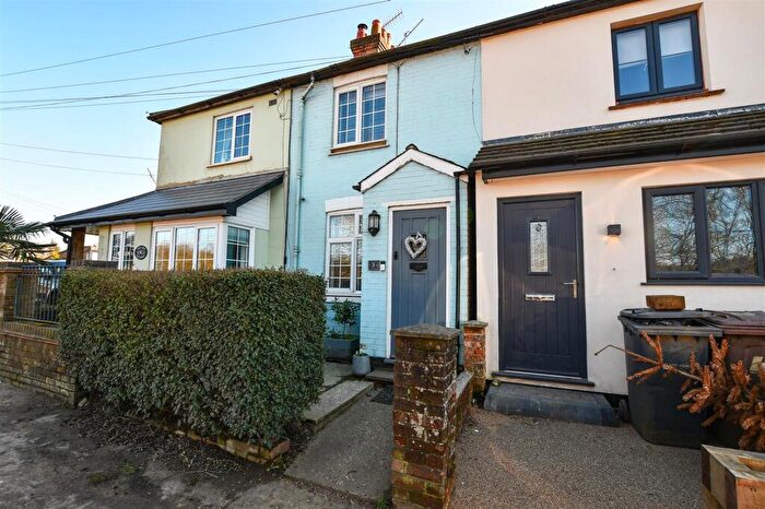 2 Bedroom Terraced House For Sale In Bell Lane, London Colney, AL2