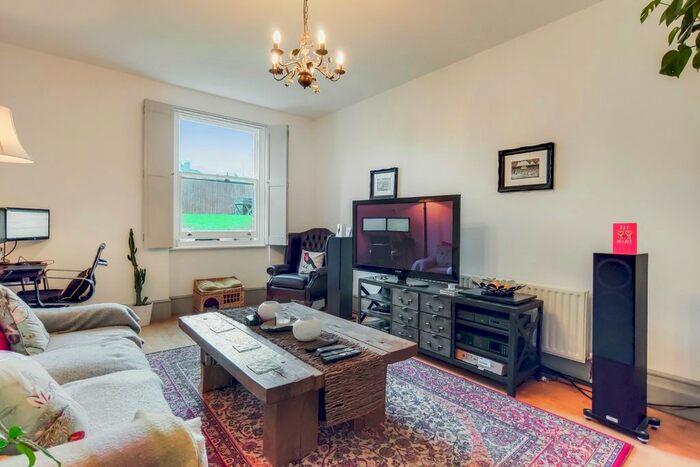 1 Bedroom Flat To Rent In Wickham Road, London, Greater London, SE4