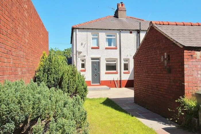 2 Bedroom Semi-Detached House To Rent In Main Street, Great Heck, Goole, DN14