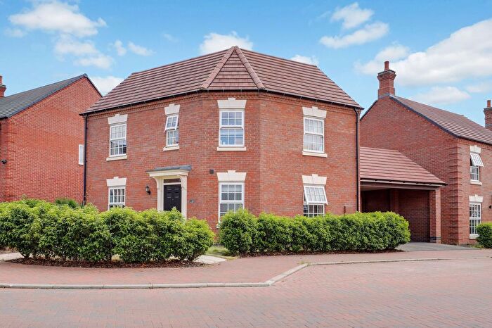 3 Bedroom Detached House For Sale In Beedham Way, Nottingham, NG3