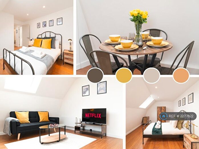 2 Bedroom Flat To Rent In Queens Court, London, E11