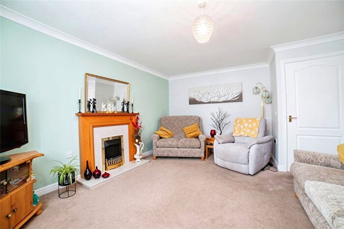 3 Bedroom Bungalow For Sale In Davies Avenue, Sutton-In-Ashfield, Nottinghamshire, NG17