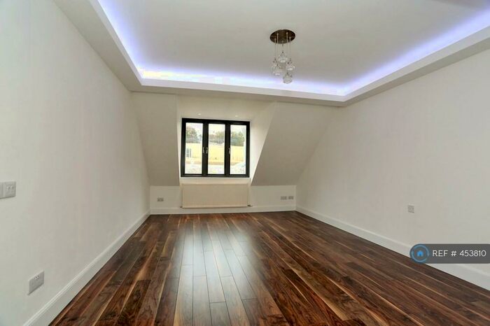 2 Bedroom Flat To Rent In Inverurie Road, Bucksburn, Aberdeen, AB21