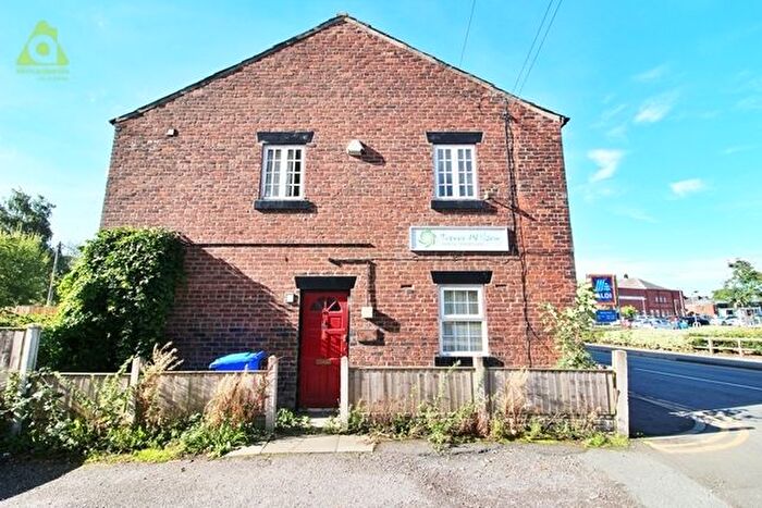 2 Bedroom End Of Terrace House For Sale In Bolton Road, Westhoughton, BL5