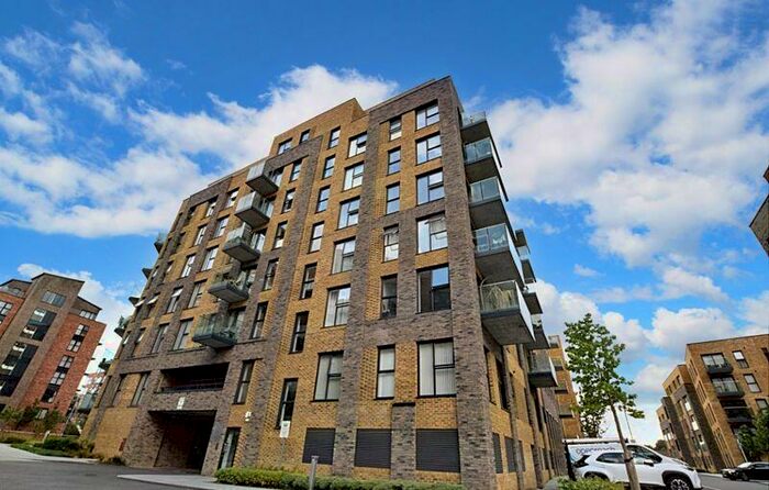 2 Bedroom Flat To Rent In James Smith Court, Dartford, DA1