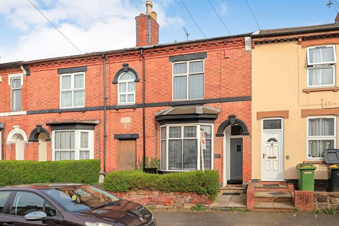 3 Bedroom Terraced House For Sale In Larches Lane, Compton, Wolverhampton, WV3