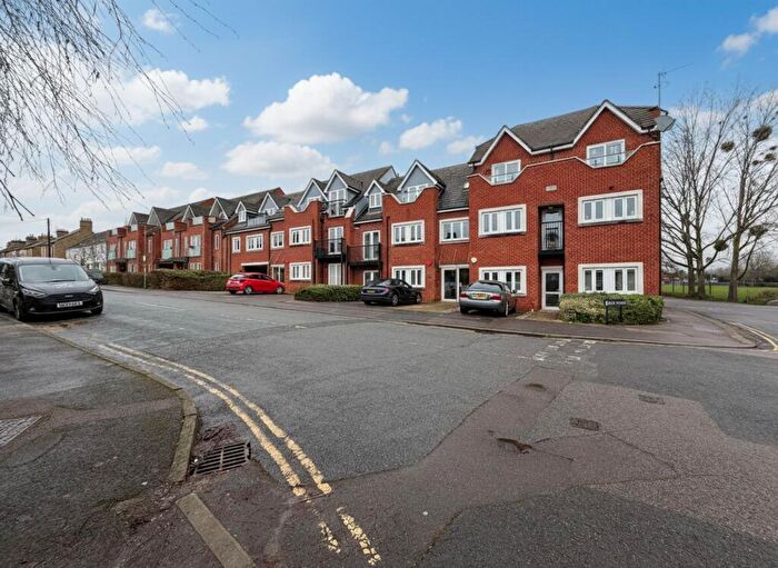 2 Bedroom Flat To Rent In Islip Road, Oxford, OX2