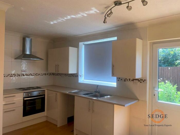 3 Bedroom Terraced House To Rent In Winsover Road, Spalding, PE11