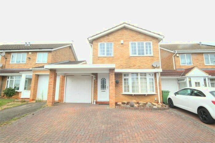 3 Bedroom Link Detached House To Rent In Cottesmore Way, Wellingborough, NN8